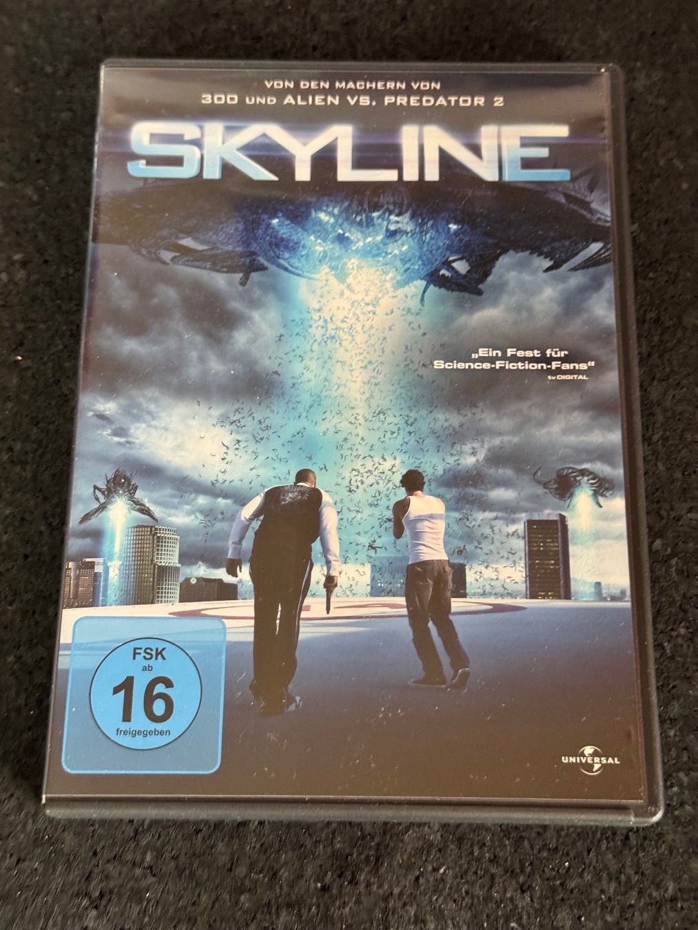 Tutti i DVDs: Skyline SciFi DVD DE/EN – Usato da Fribourg venduto da tschjoly