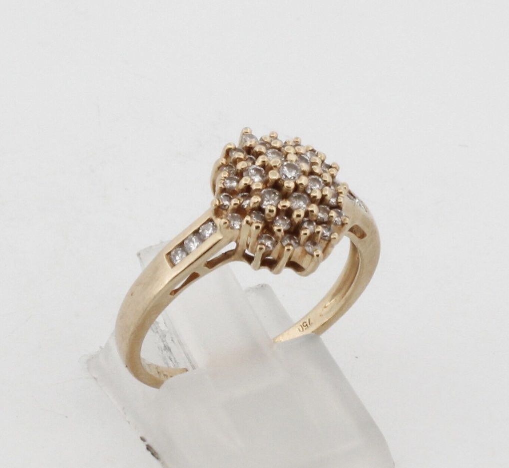 Anelli: Vintage 18k Gold Diamond Cluster Ring - Size 58 – Usato da Cham venduto da ppl_8lbl 8