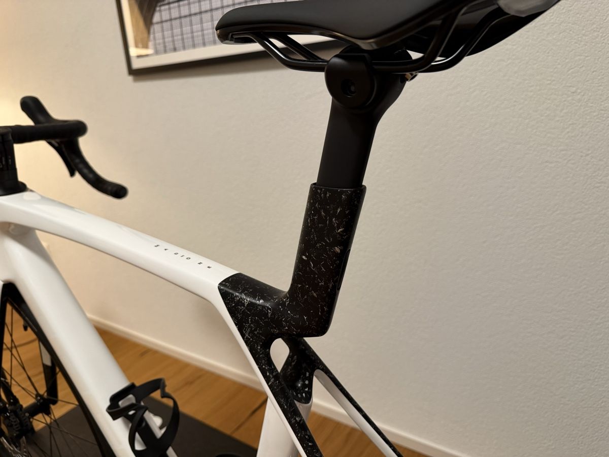 Trek Biciclette: Trek Madone Gen 8 SL5 – Nuovo (secondo la descrizione) da Heimberg venduto da Maudi4 2