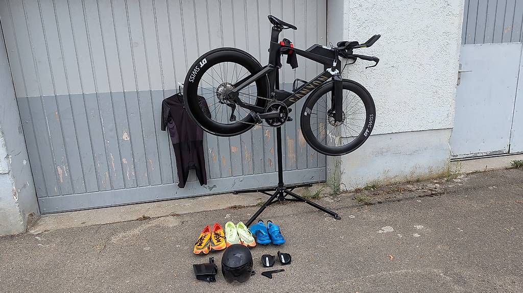 Vélos: CANYON Speedmax CF 8 Di2 - Triathlon Starter Paket  – D'occasion à Stetten AG par aar_9c6m