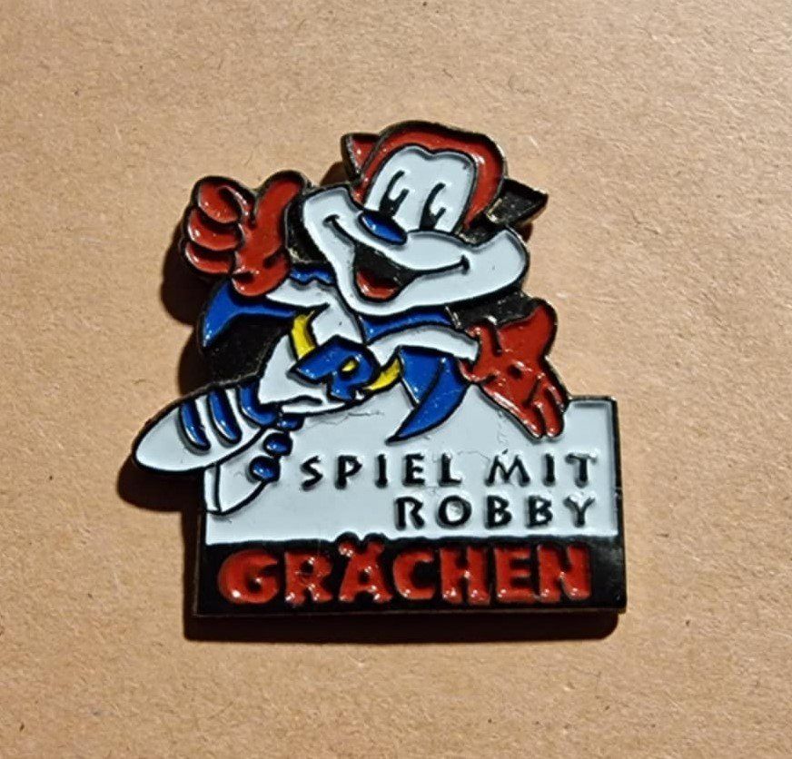 Placchette & Badge: Pin Grächen VS - Spiel mit Robby – Usato da Härkingen venduto da specialshapes