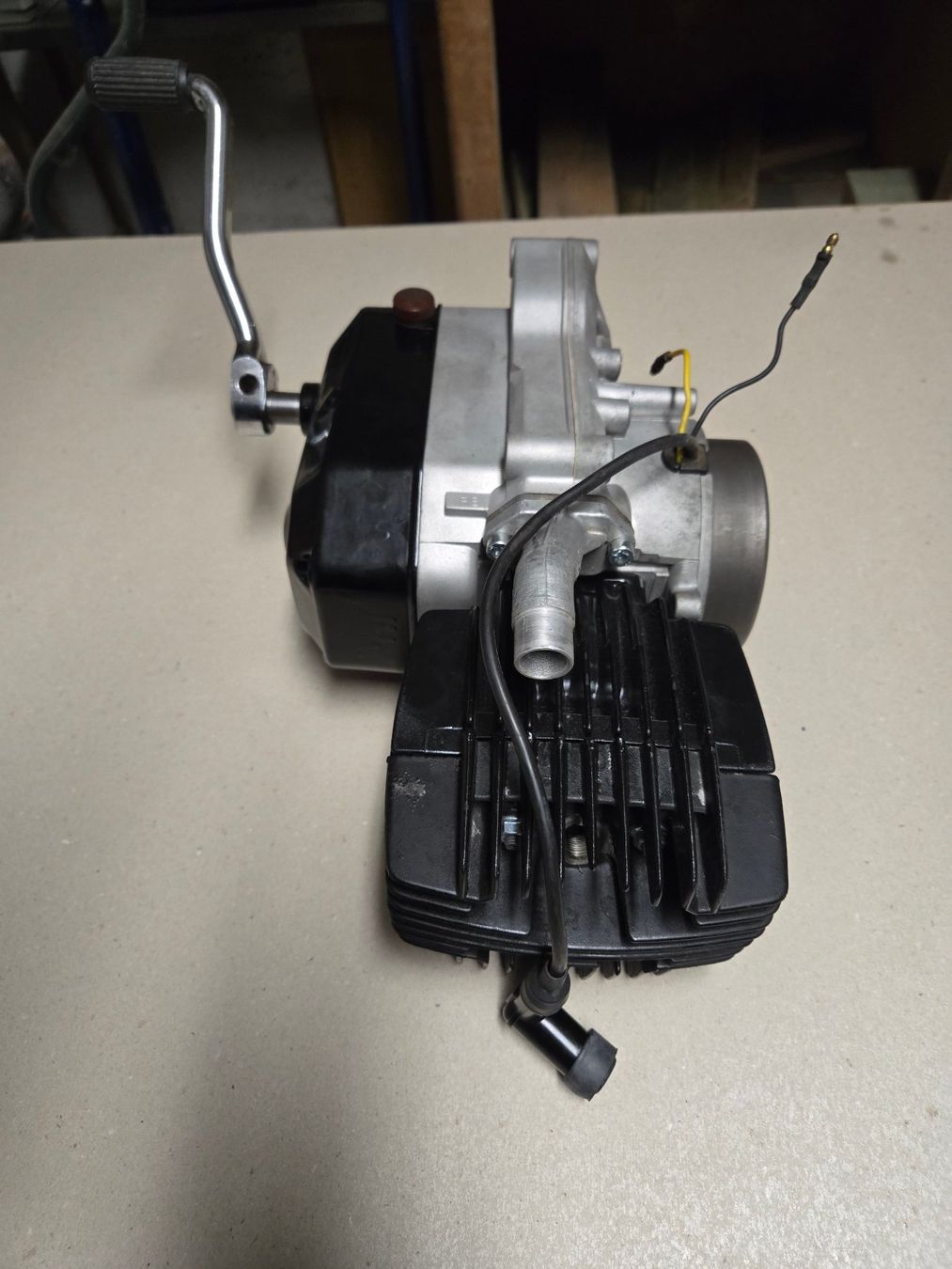 Fantic Motoren: Fantic Issimo Minarelli V1L Motor mit Rennsatz – Gebraucht aus Kerzers von Issimo-Center 3