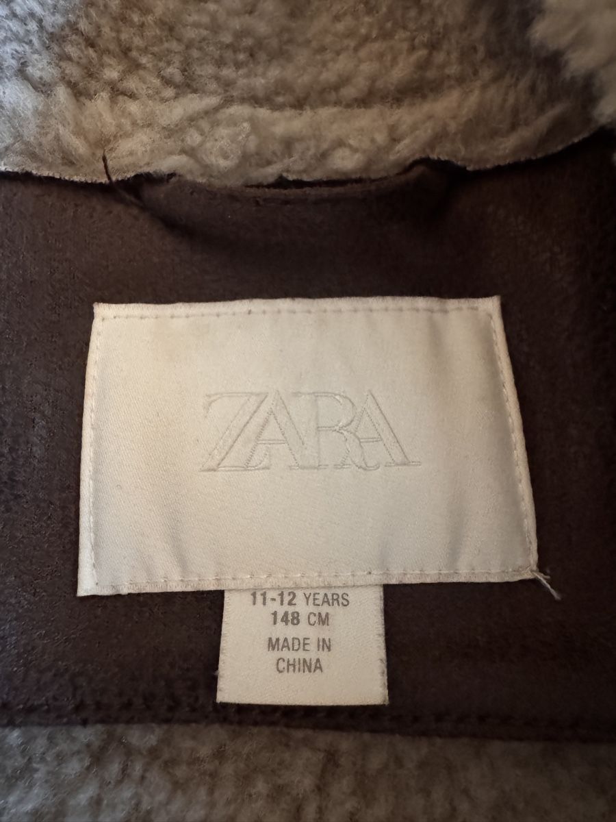 Zara Giacche & Cappotti: Zara Jacke Mädchen 148 – Usato da Rüti ZH venduto da make 1