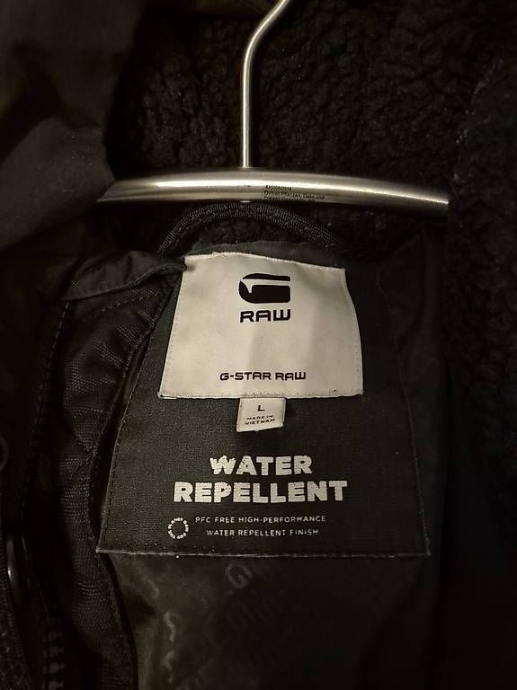 G-Star Vestes: G-Star Raw winterjacke wasserabweisend – D'occasion à Buchs AG par lan_6ykc