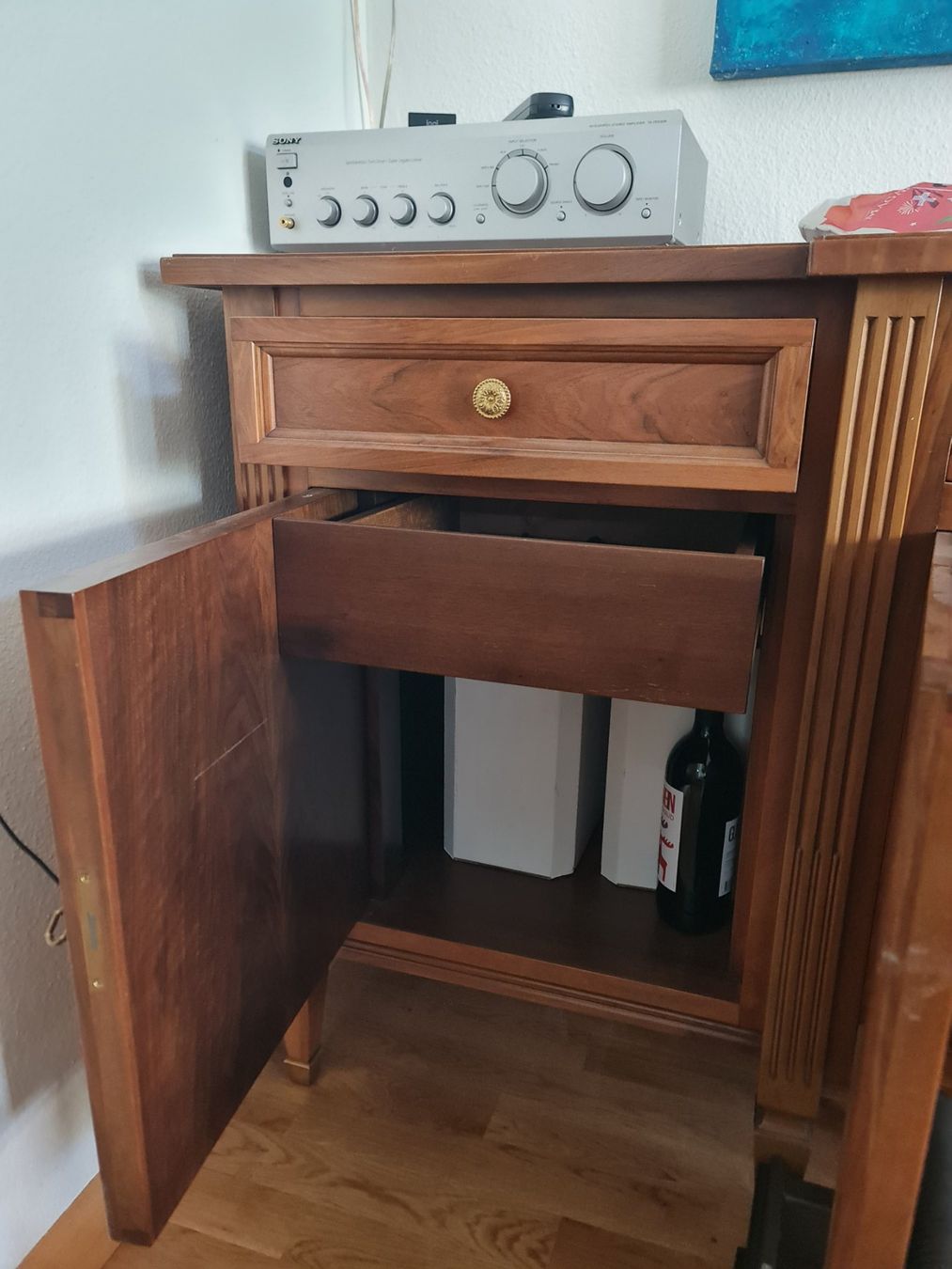 Kommoden: Sideboard Nussbaum – Gebraucht aus Oberwil BL von Bastian_Schmid 7