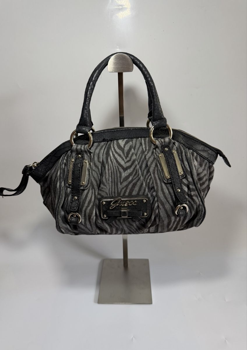 Guess Borse da donna: Guess Vintage Handtasche  – Nuovo (secondo la descrizione) da Vionnaz venduto da b_f_d_r_g 1
