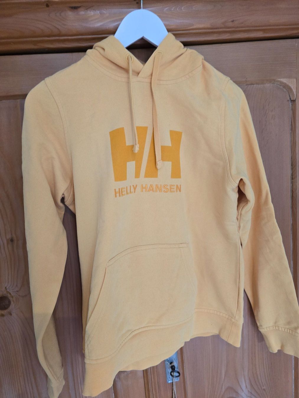 Helly Hansen Pulls & Sweat-shirts: Helly Hansen Kapuzenpullover gelb Grösse M – D'occasion à Rheineck par pepino85
