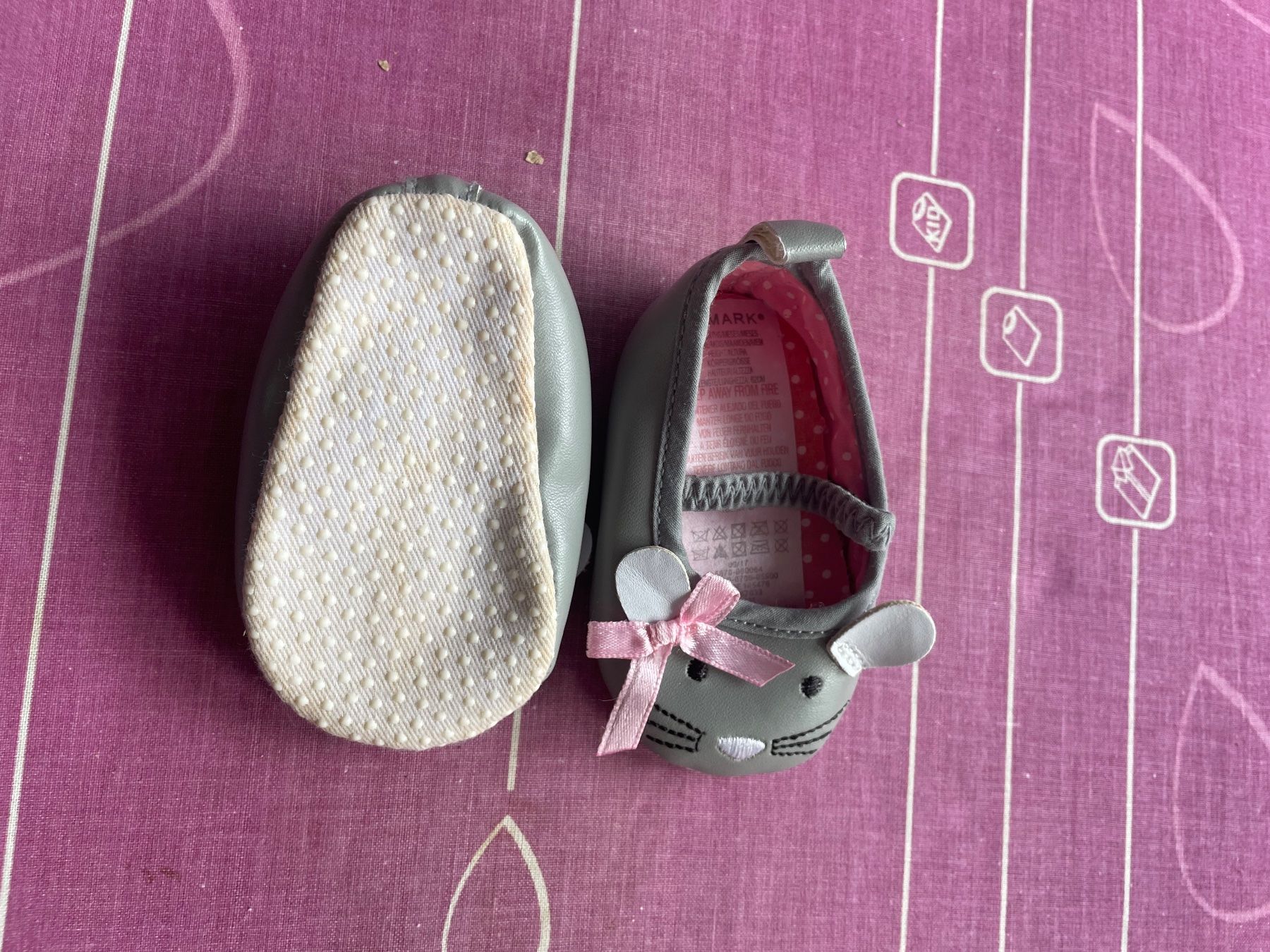 Chaussures garçon: Chaussures bébé lot1 – D'occasion à Les Geneveys-sur-Coffrane par pipocas2009 5
