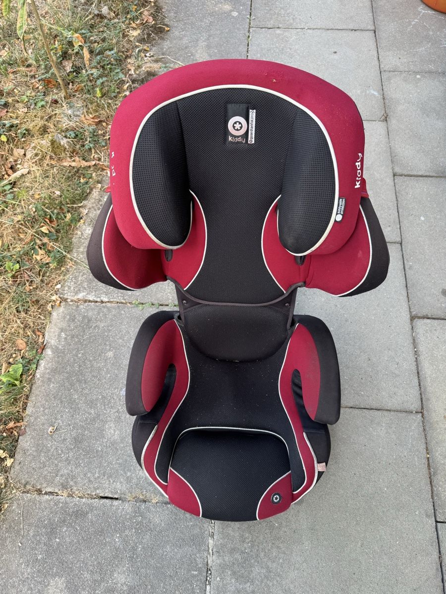 Kiddy Sièges auto: Kindersitz – D'occasion à Ittigen par Guglu007