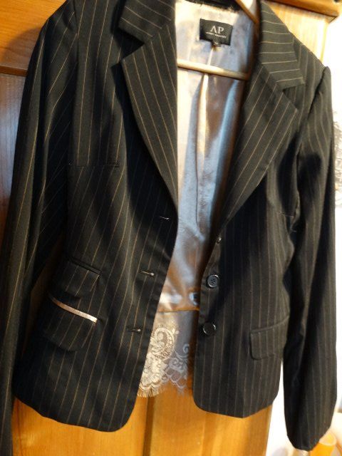 Avant Premiere Completi & Tailleur: Schicker Anzug Hose und Blazer Gr: 34 – Usato da Hüntwangen venduto da Gandall 1