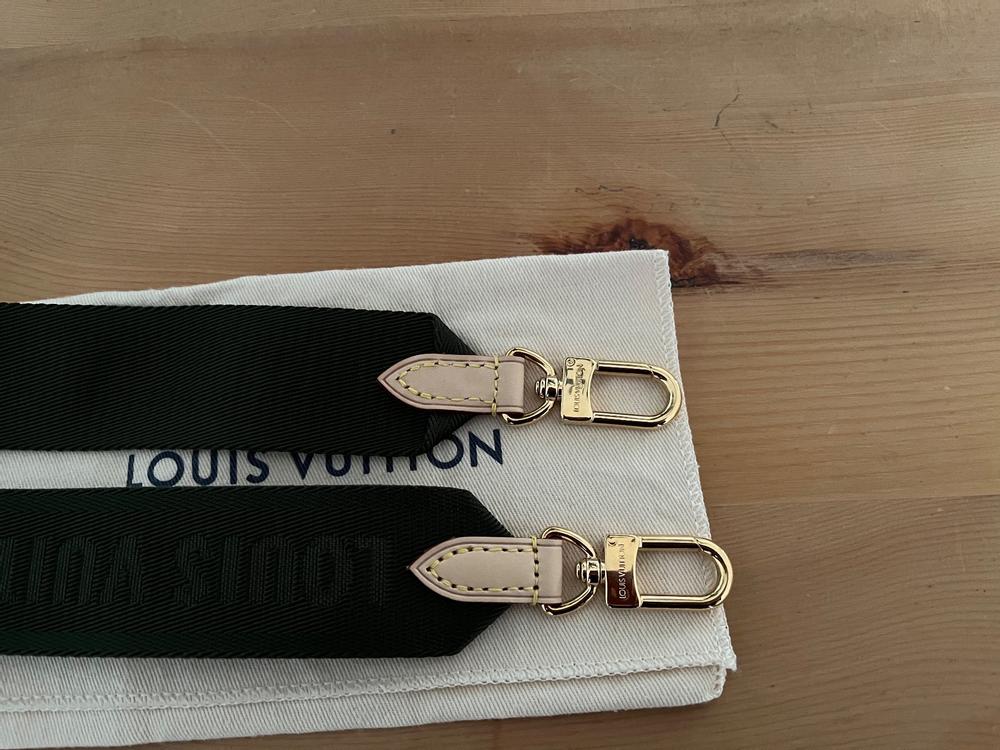 ab 1.- Louis Vuitton Nylon Strap / Schulterriemen Khaki