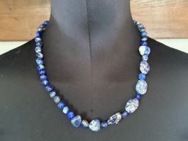 Halskette aus natürlichem Lapislazuli und Sodalite
