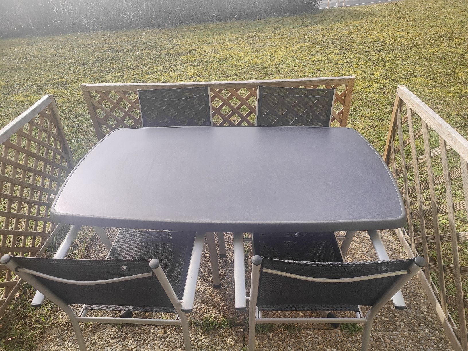 Set di tavolo e panche: Garten Tisch mit Stühlen – Usato da Neuhausen am Rheinfall venduto da SMP-Ermischer