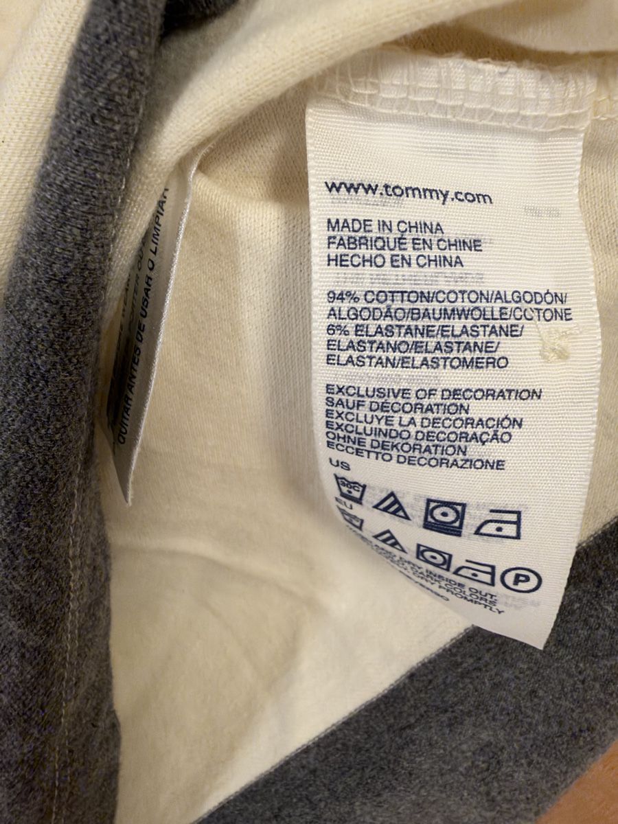 Tommy Hilfiger Magliette Polo: Tommy shirt size xs – Usato da Uetikon am See venduto da Jolie2009 1