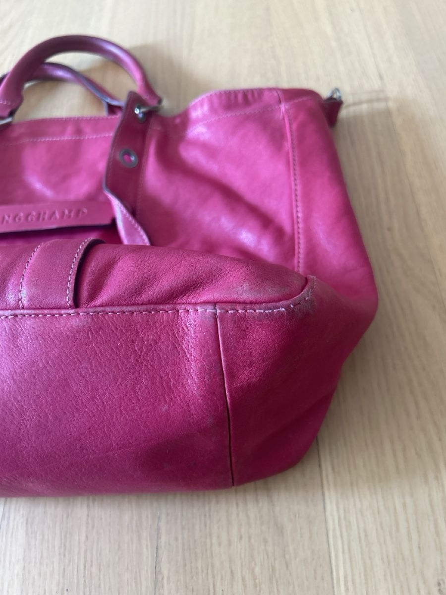 Longchamp Sacs femmes: Longchamp 3D Handtasche Leder – D'occasion à Uster par fam_z8zj 2