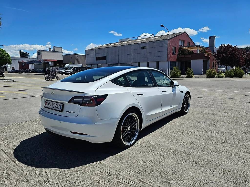 Tesla Autos: Tesla  Model 3 Perfomance – D'occasion à Weiningen ZH par Plexmaker