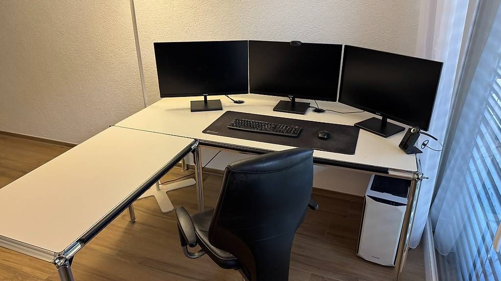 Set di tavolo e panche: Artmodul Home-Office-Set: Tische, Container, Bürostuhl – Usato da Stein AG venduto da Marcster99 3