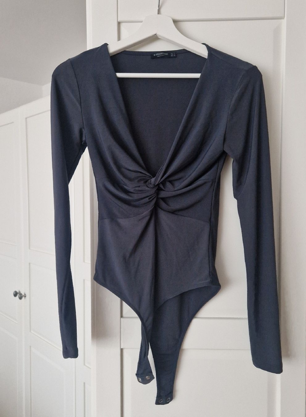 Stradivarius Top: Neu - Langarm Body, Stradivarius, Gr. S – Nuovo (secondo la descrizione) da Fislisbach venduto da mgr_yy8b