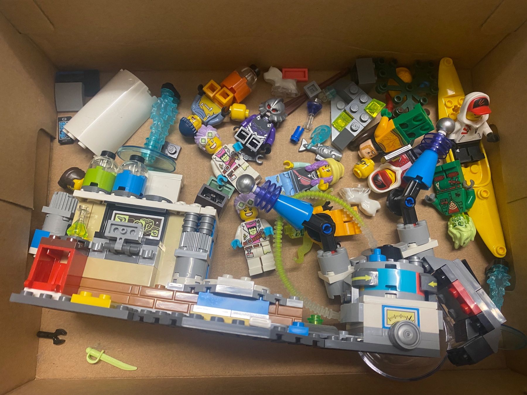 Lego Baukästen: 9 Sets von LEGO „Hidden Side“ – Gebraucht aus Vezia von luce2011 8