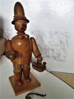 Kleiner Holzmann. Räucherstäbchenhalter