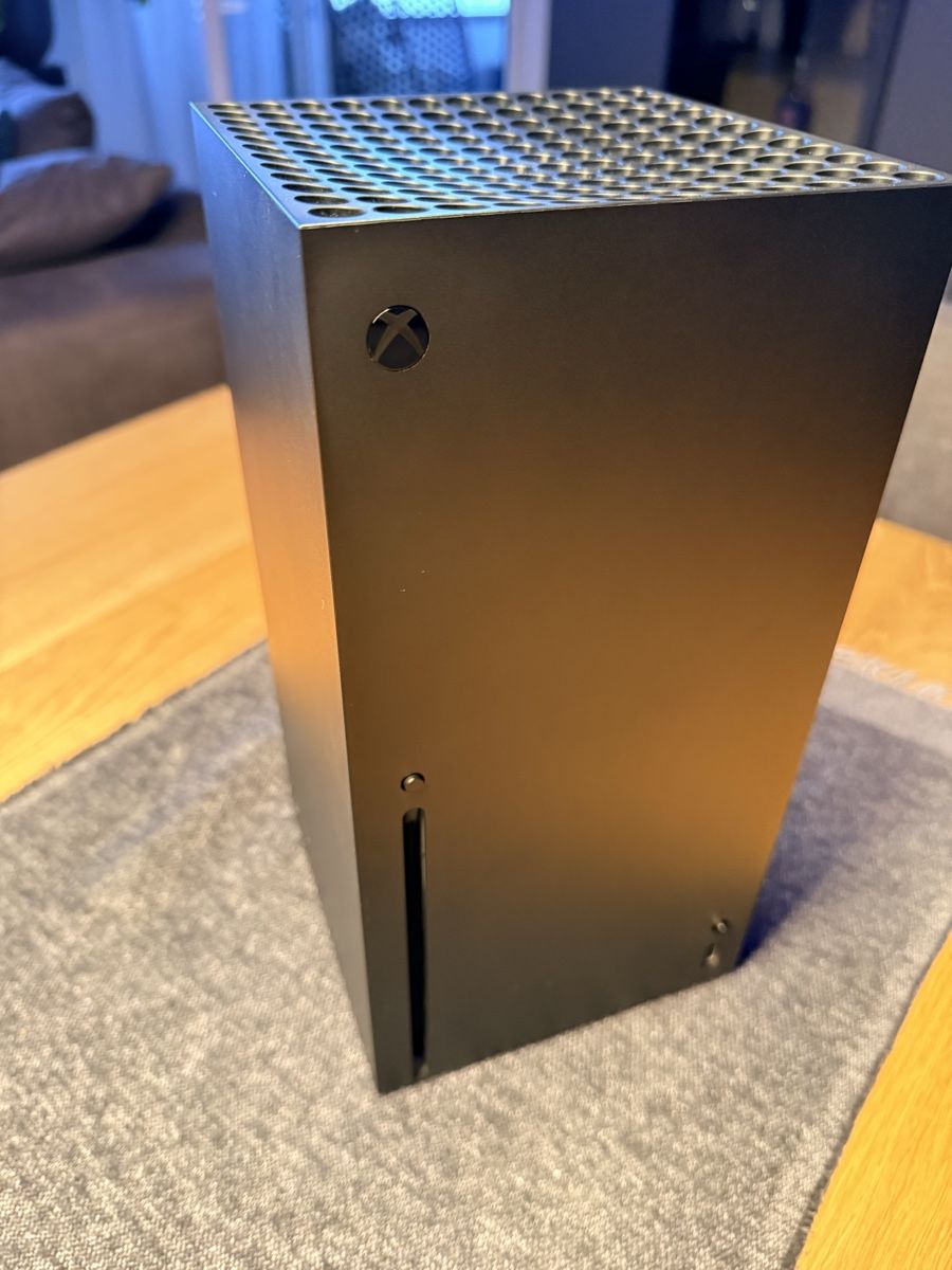 Microsoft Konsolen: Xbox Series X 1TB + Elite Wireless Controller + Controller – Gebraucht aus Neuhausen am Rheinfall von K.Sonderer 7