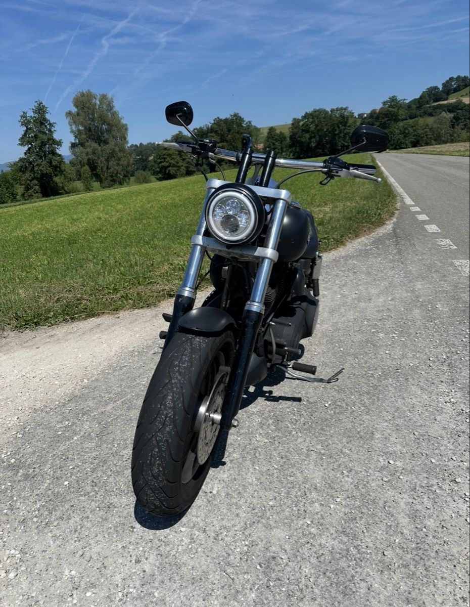 Harley-Davidson Chopper: Harley Davidson Dyna Fatbob – Usato da Derendingen venduto da bsf_86px