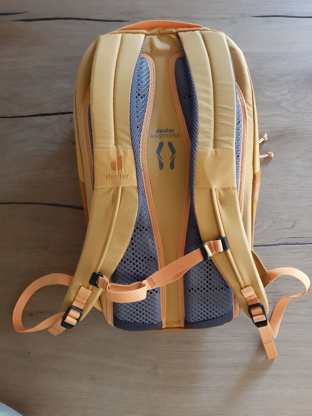 Deuter Zaini: deuter Rucksack – Usato da Guntershausen venduto da Senn01 1