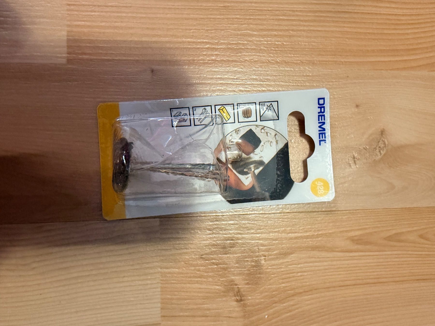 Dremel Tutti gli attrezzi: Dremel 428 Drahtbürste 19mm – Usato da Amriswil venduto da Trivet