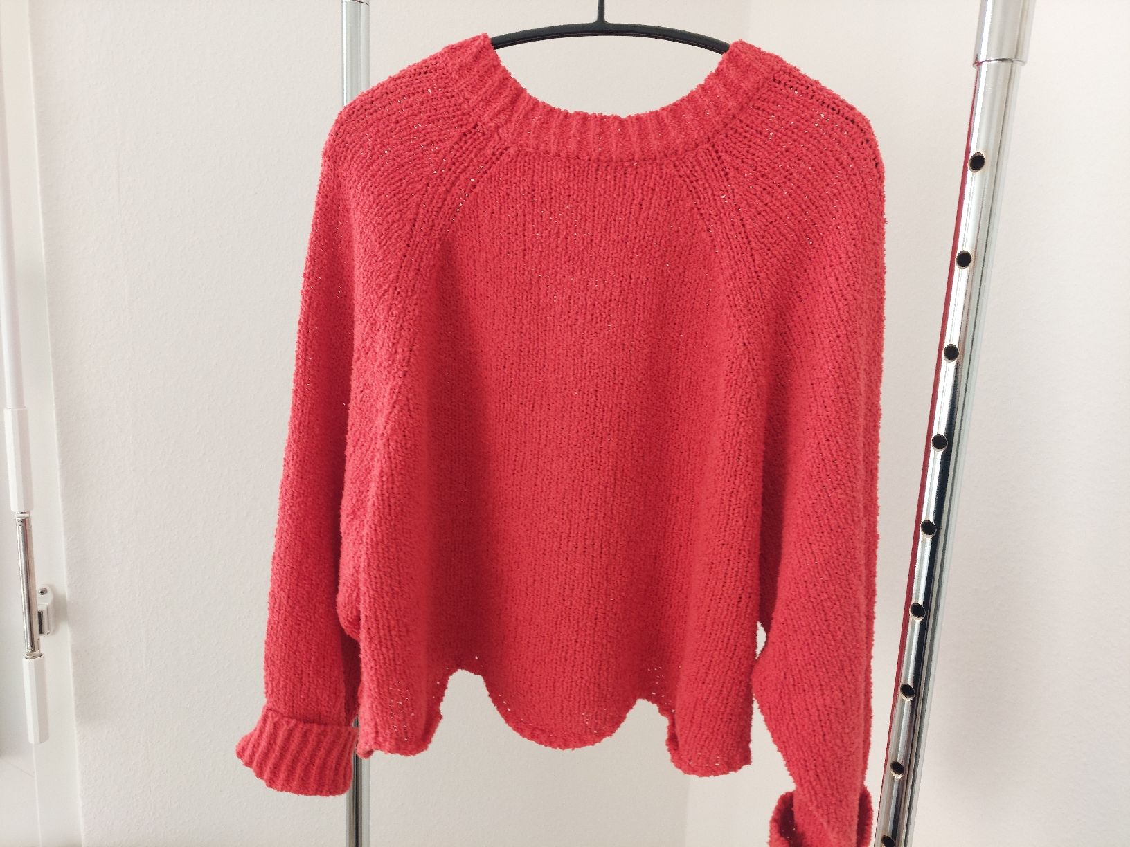Maglioni & Felpe: Zara Damenpullover Gr. S rot Oversize – Usato da Kreuzlingen venduto da peugeotj9