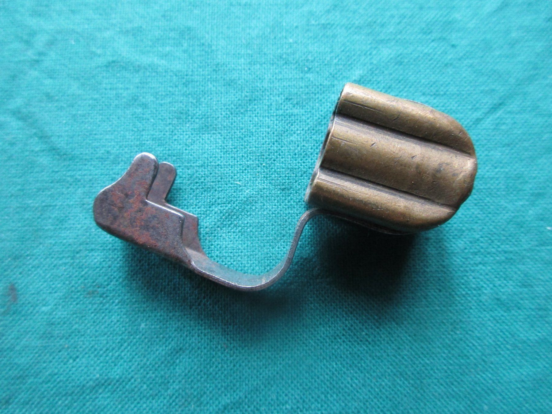 Schweizer Armee Stichwaffen: Laufdeckel zu Karabiner (4) – Gebraucht aus Bowil von vifi01 1