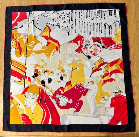 Foulard Chopard thème voitures – carré de soie