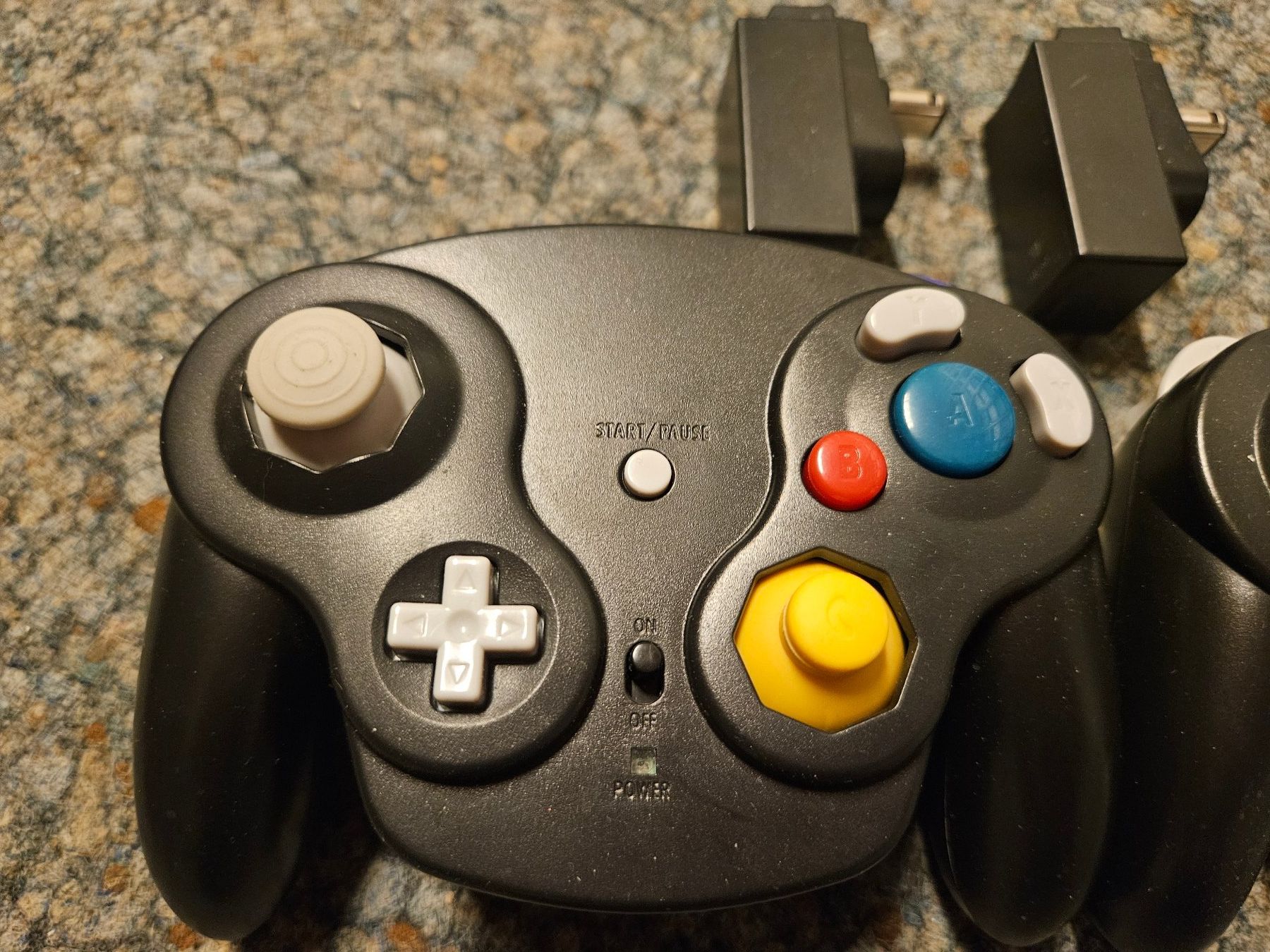 Controller: 2x Nintendo Gamecube Controller Schwarz mit Adapter – Usato da Hindelbank venduto da GameBoy1981 1