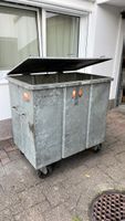 Entsorgungscontainer (2 zu verkaufen)