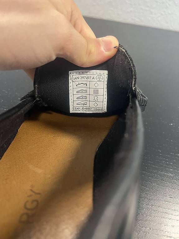 Scarpe da uomo: Schwarze Ledermokassins Schuhe Gr. 43 – Usato da Au SG venduto da ali_j87n 4