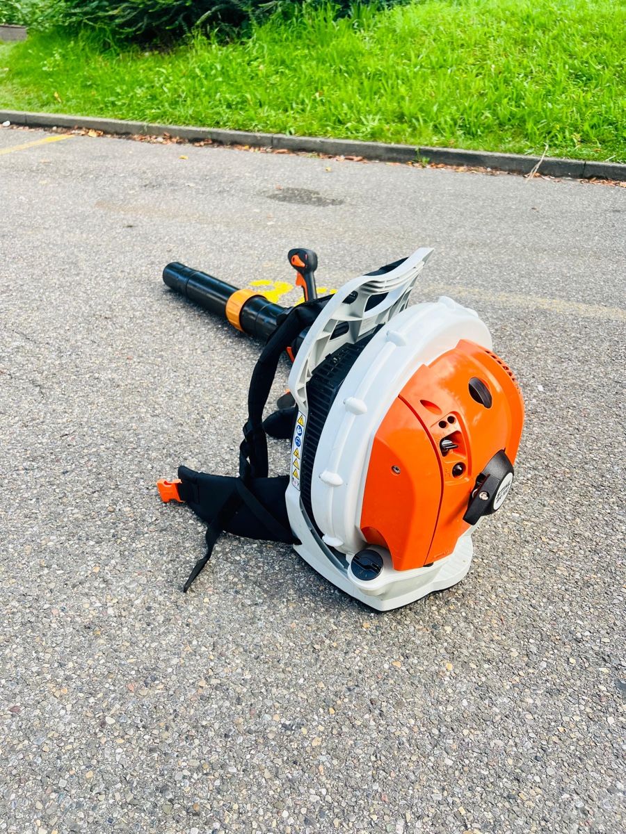Stihl Soffiatori & Aspiratori per foglie: Laubbläser Stihl BR 700 – Usato da Urdorf venduto da mas_5wfz 5