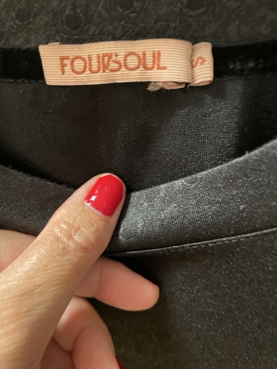 Maglioni & Felpe: Pull noir - Taille S – Usato da Yverdon-les-Bains venduto da mar_hg5t 2