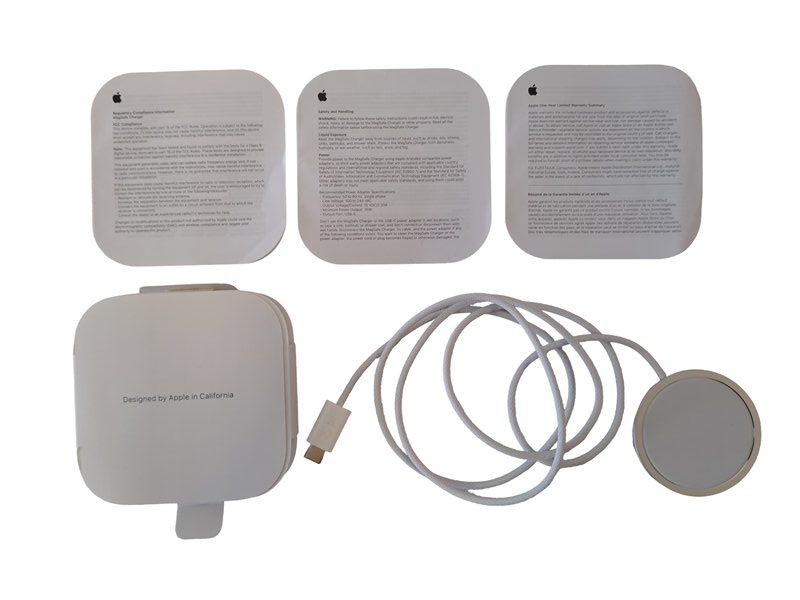 Apple Chargements: APPLE Magsafe Ladegerät USB-C – Neuf (Voir description) à Männedorf par Restwert_Maennedorf 2