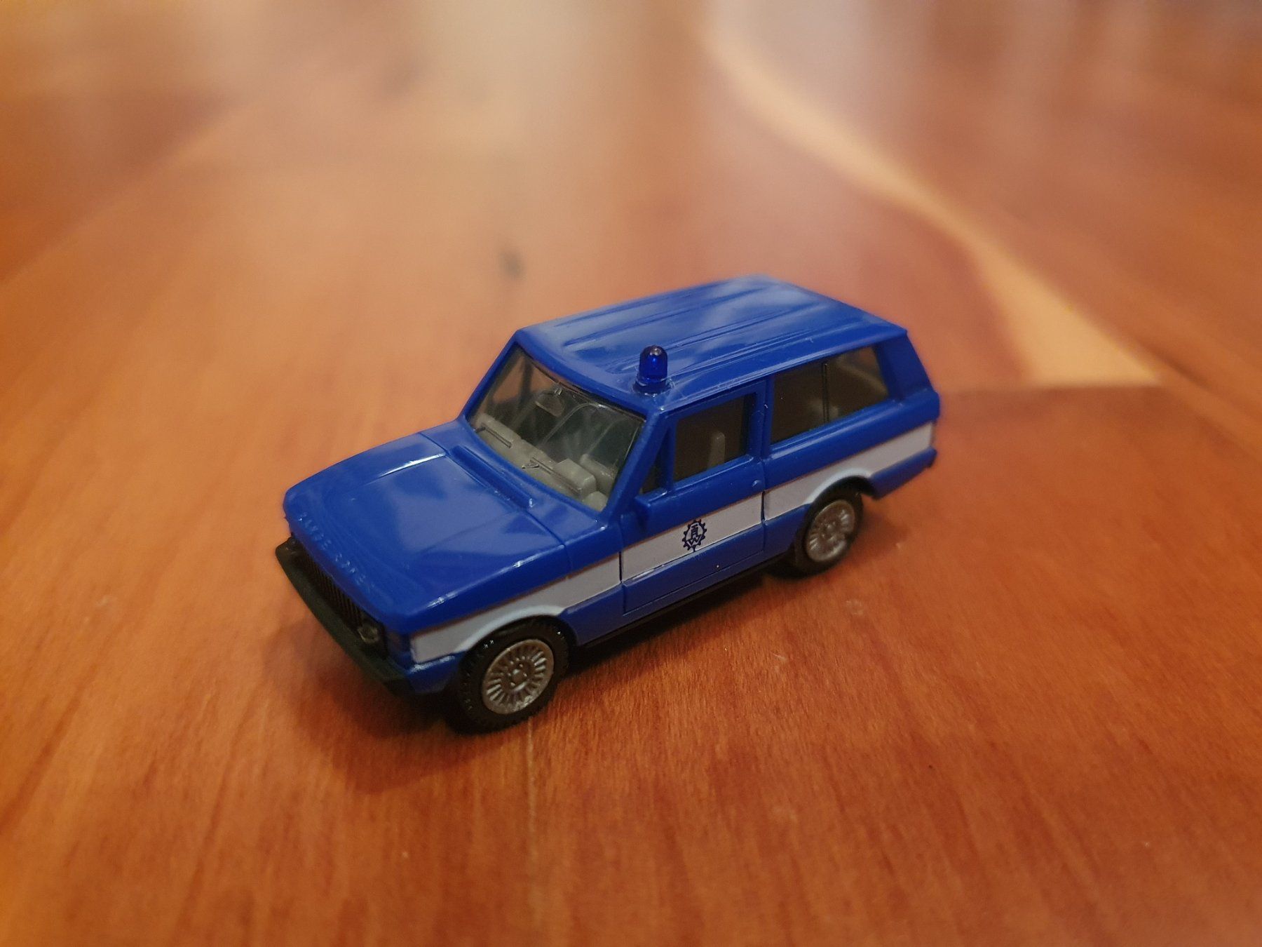 Herpa Modellini d'auto: Range Rover, Herpa, 1:87 – Usato da Triesen venduto da platzproblem1