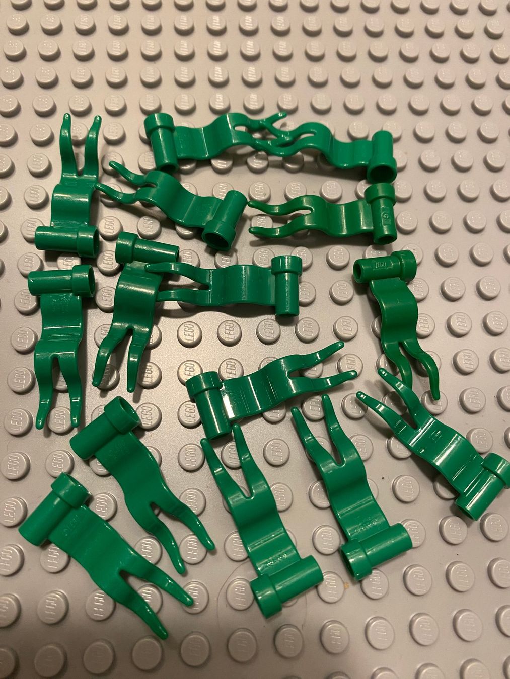 Lego Baukästen: Lego - 15 grüne Fahnen – Gebraucht aus Horw von G39517sG