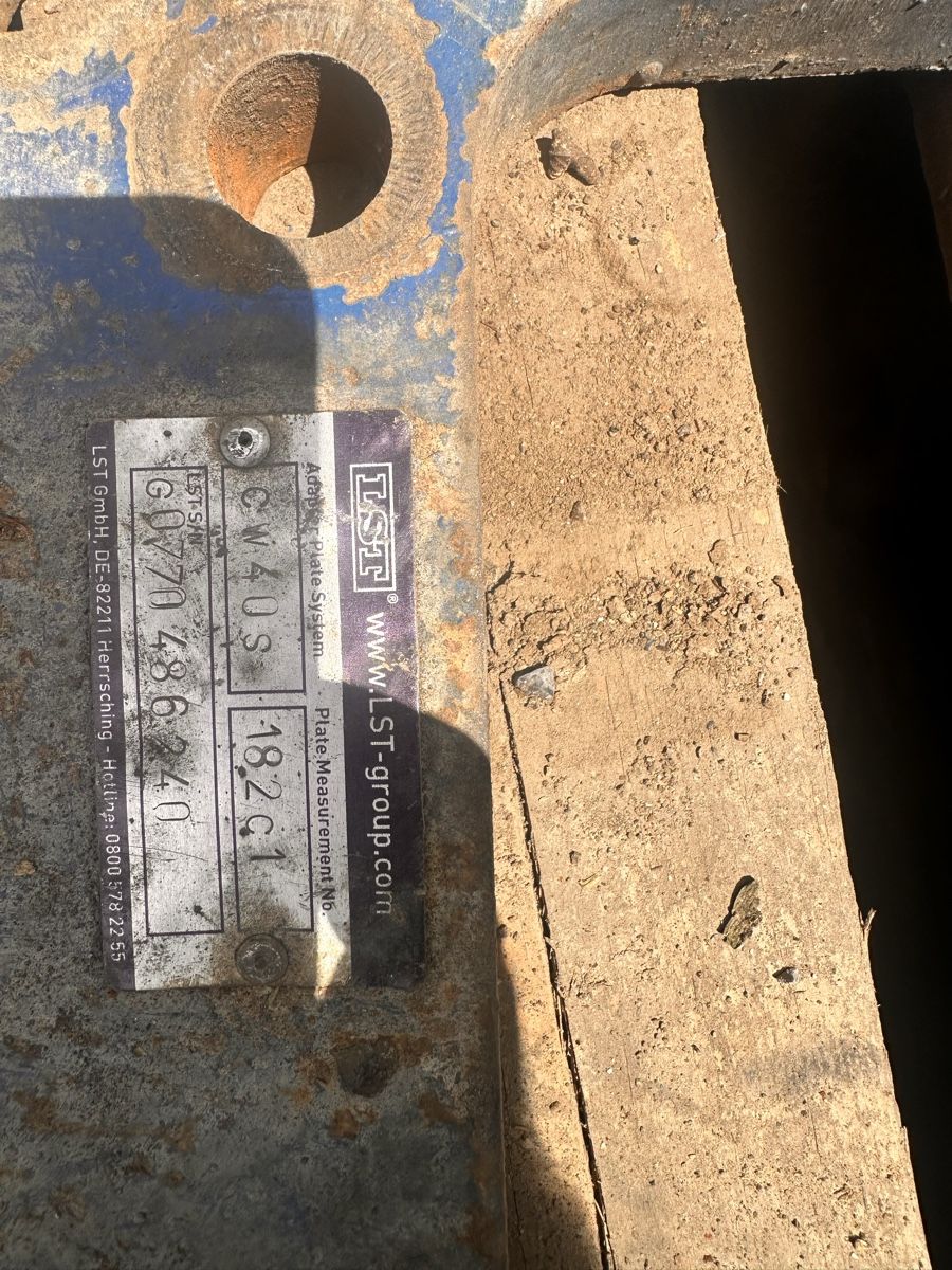 Escavatori: Bagger schnellwechsler , anbauplatte  – Usato da lyssach venduto da brax2019 2