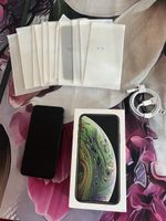 iPhone XS 256GB Space Grey mit Zubehör 