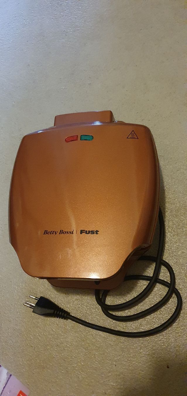 Betty Bossi Appareils de cuisine: Brezeleisen – Neuf (Voir description) à Bözberg par markmcge 1