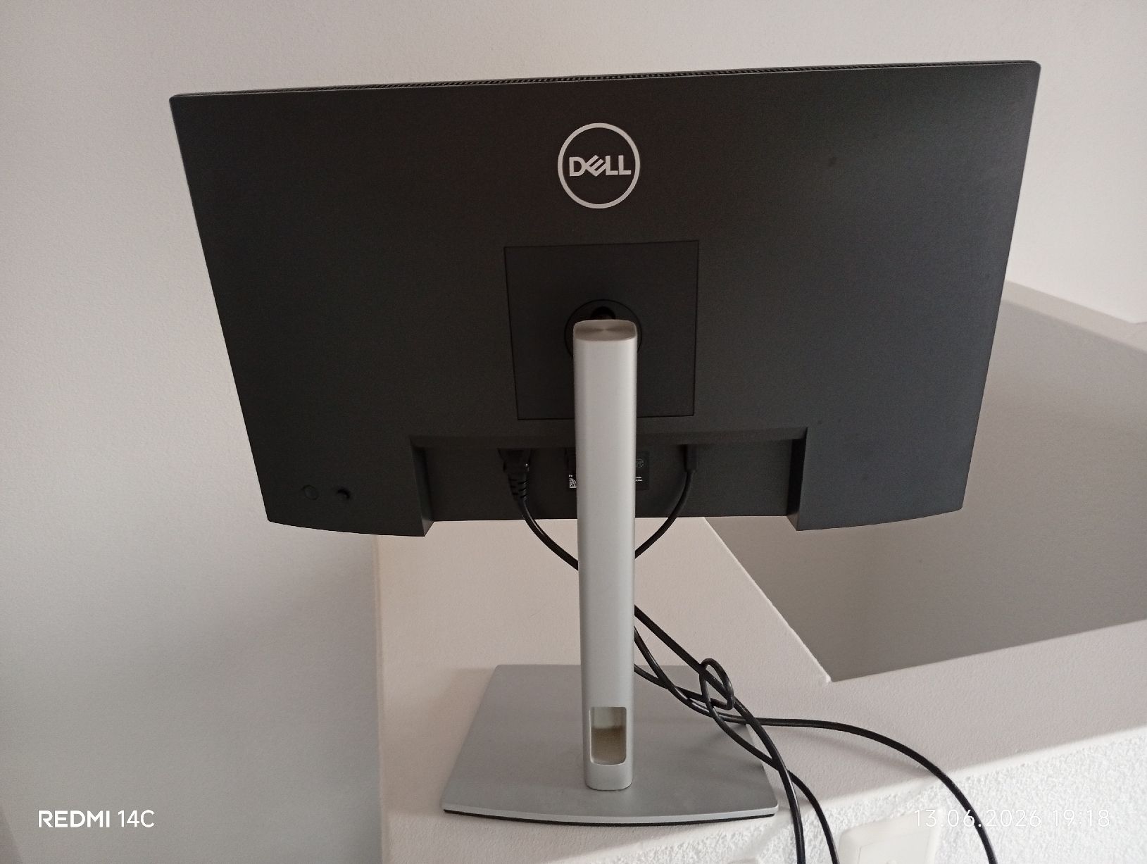 Dell Monitor: Monitor Dell P2422H – Usato da Luzern venduto da napolibobi 2
