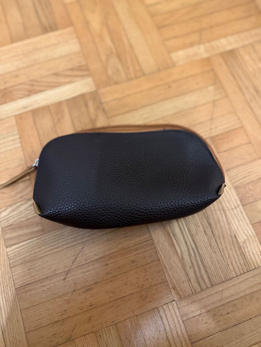 Kosmetikkoffer: Lufthansa Business Class Amenity Kit, Braun – Gebraucht aus bioggio von lenny023 1