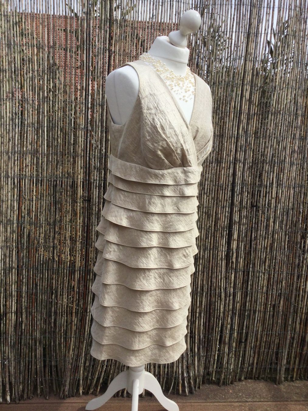 Vestiti: Robe dorée à froufrous SIXTH SENSE, taille L – Nuovo (secondo la descrizione) da Agiez venduto da chouchanelle 3