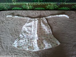 Herzige,alte, Vintage Puppen-Schürtze aus Baumwolle,creme