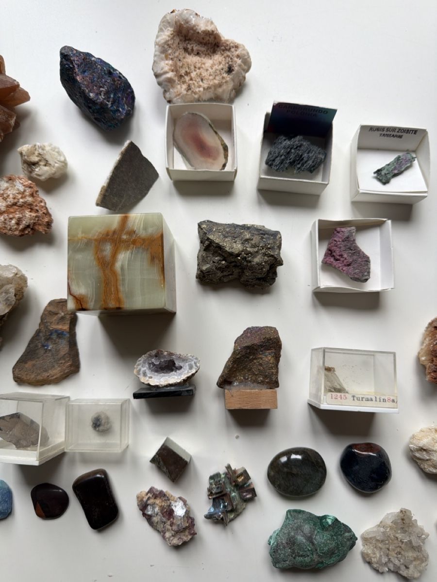 Minerali & Pietre curative: Mineralien Sammlung – Usato da Gossau SG venduto da sushifactory 3
