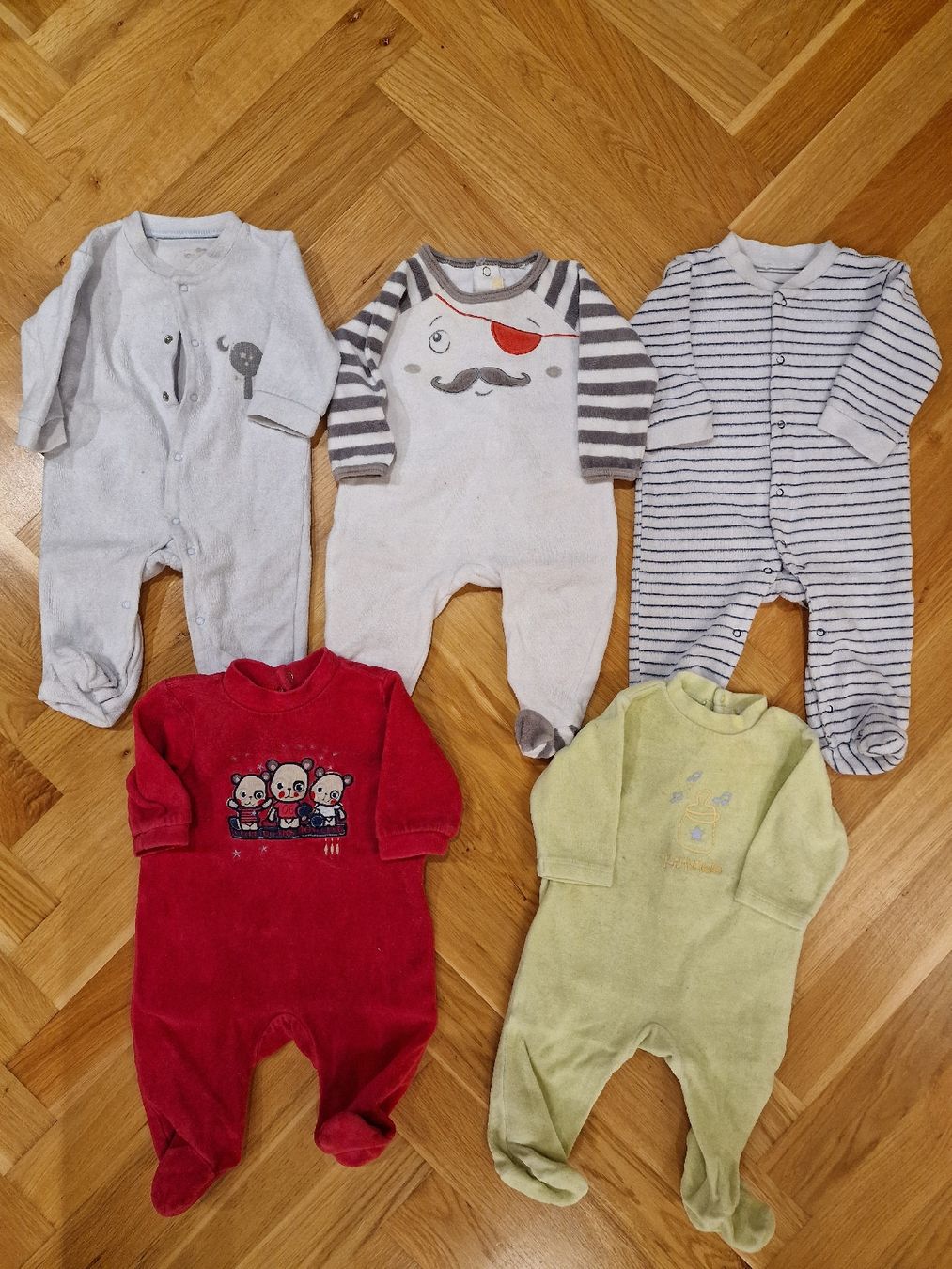 Pyjamas & Ähnliches: Pyjamas 62 – Gebraucht aus Les Breuleux von CaroleR01 2