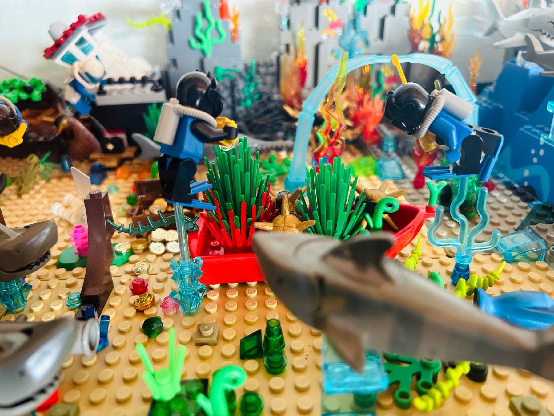 Lego Kit di costruzioni: LEGO MOC Deep Ocean Acquarius – Usato da Riazzino venduto da cat_w7kf 5