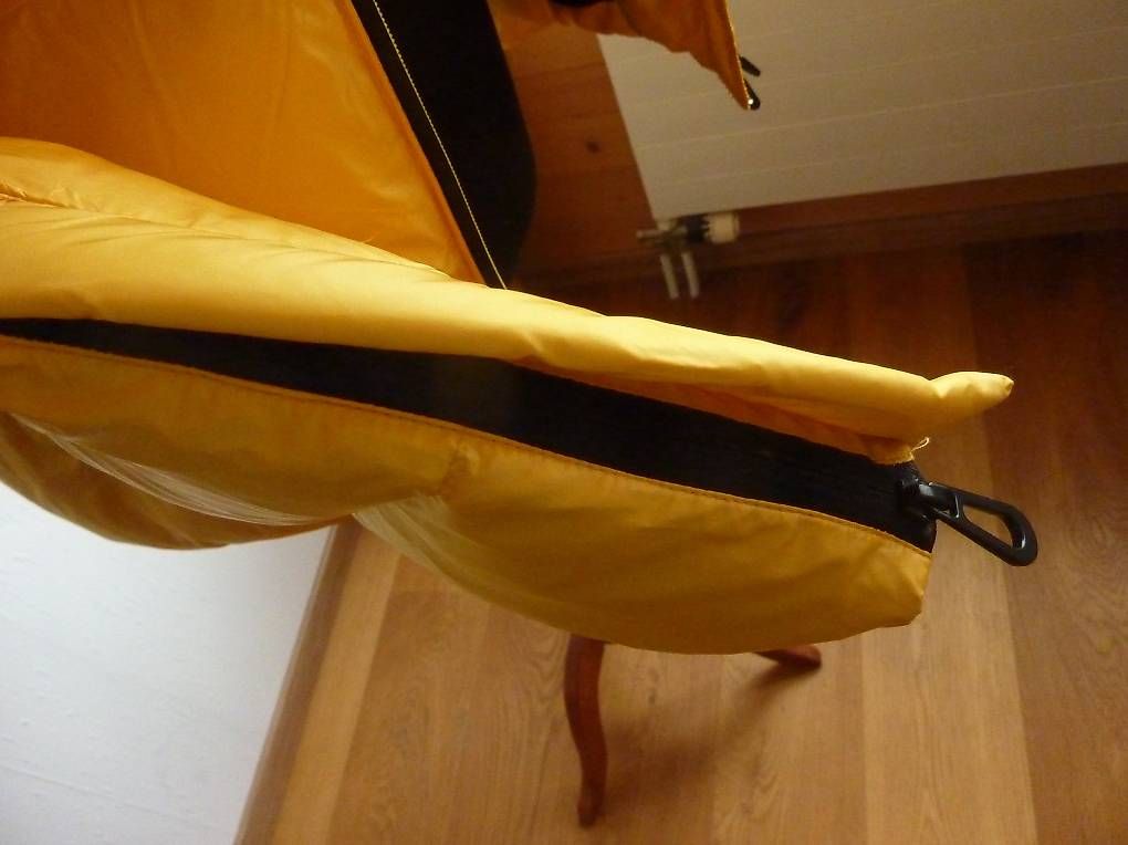 Replay Giacche: REPLAY Wintersteppjacke Gr. M/ neu – Nuovo (secondo la descrizione) da Waldstatt venduto da Kananaskis1 4